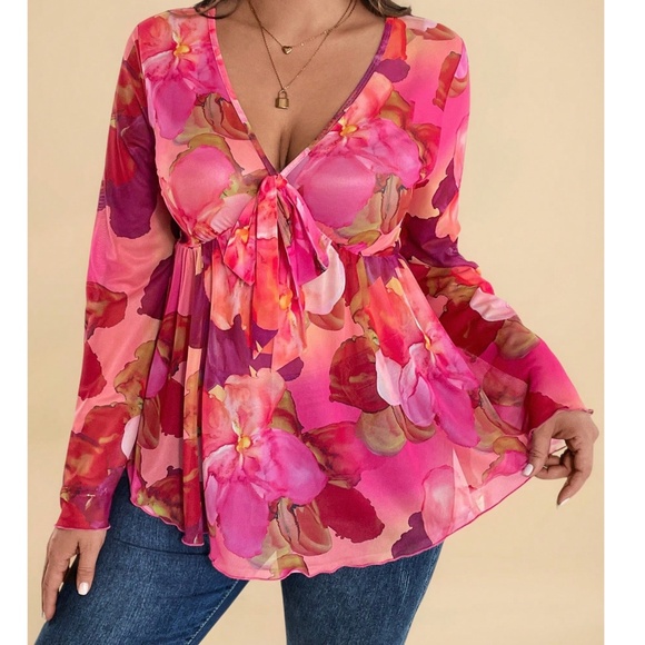 Tops - Plus Floral Print V neck Front Tie Flared Long sleeve Top